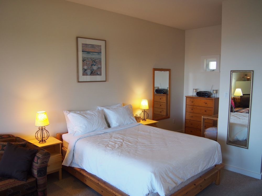 Fred Tibbs Ocean Front Condos Tofino Extérieur photo