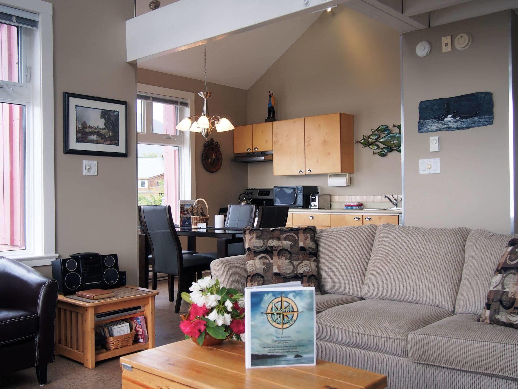 Fred Tibbs Ocean Front Condos Tofino Extérieur photo